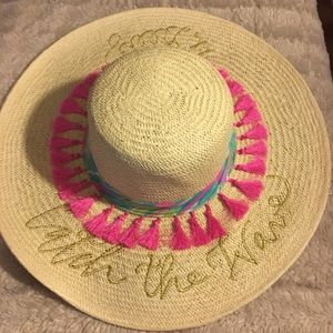Lilly Pulitzer Catch the Wave Beach Hat